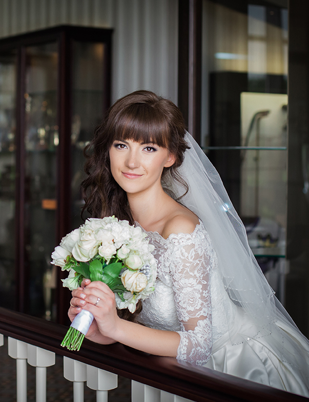 Bride's photo - Before - Example of wedding photography editing