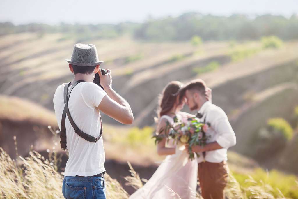 Must-have and the best lenses for wedding photography 